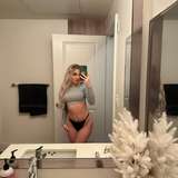 vanessaemelyfree from onlyfans